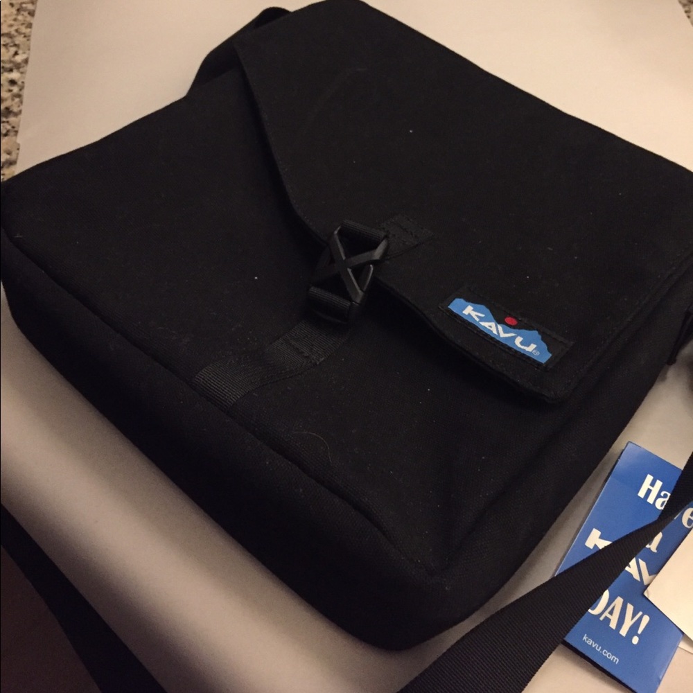 Black Kavu Side Show Bag